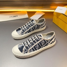 Fendi Low Shoes